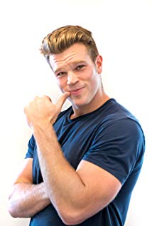 Cyrus Hobbi
